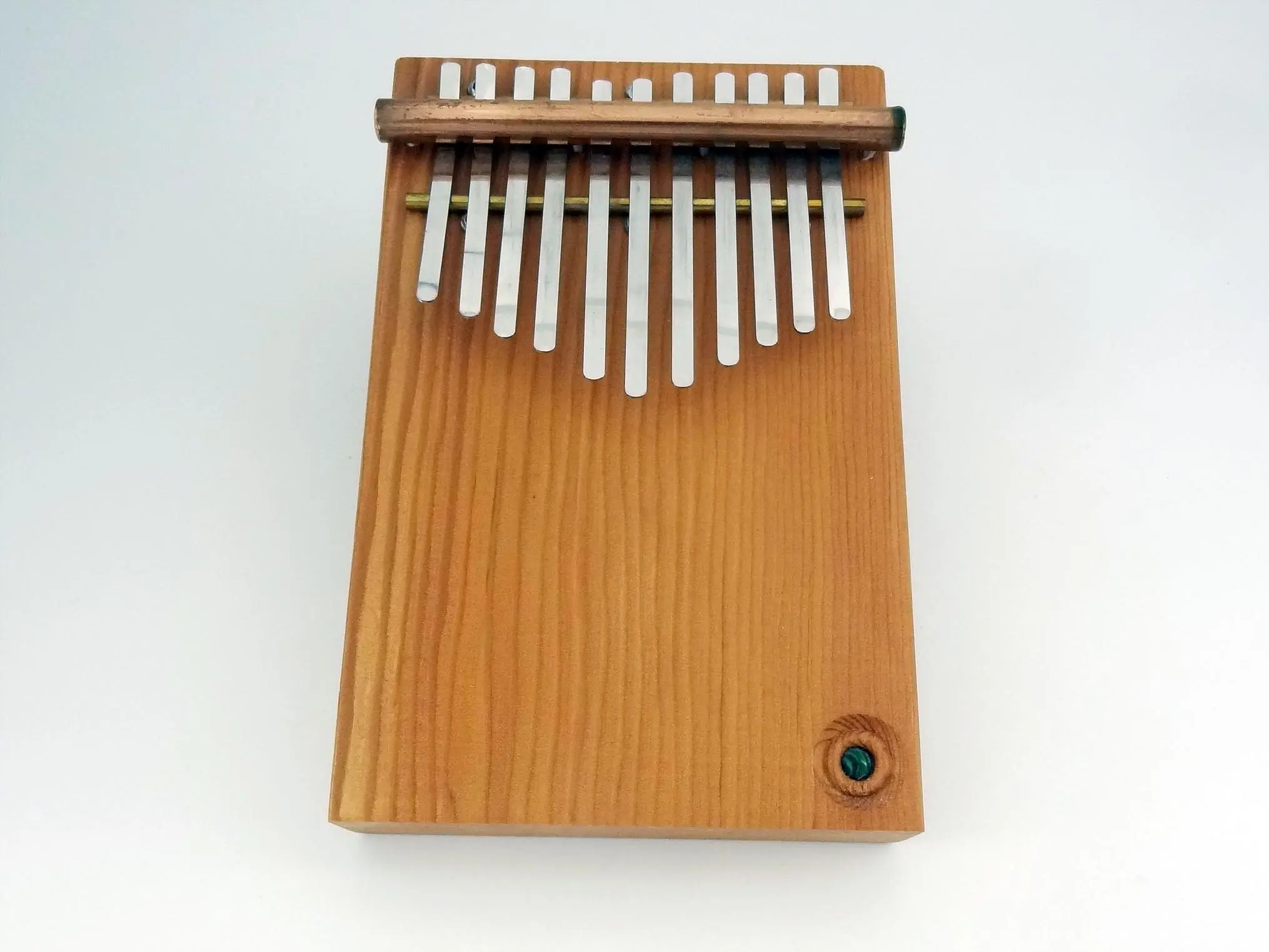 Kalimba artisanal 11 lames en meleze.